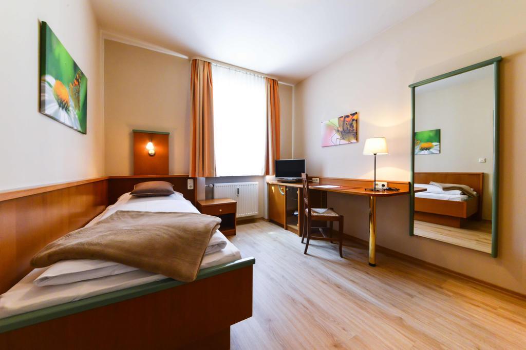 Hotel Boardinghouse Pfarrkirchen Pokój zdjęcie