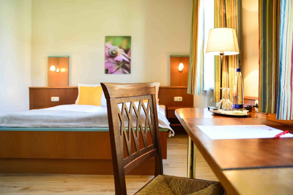Hotel Boardinghouse Pfarrkirchen Pokój zdjęcie