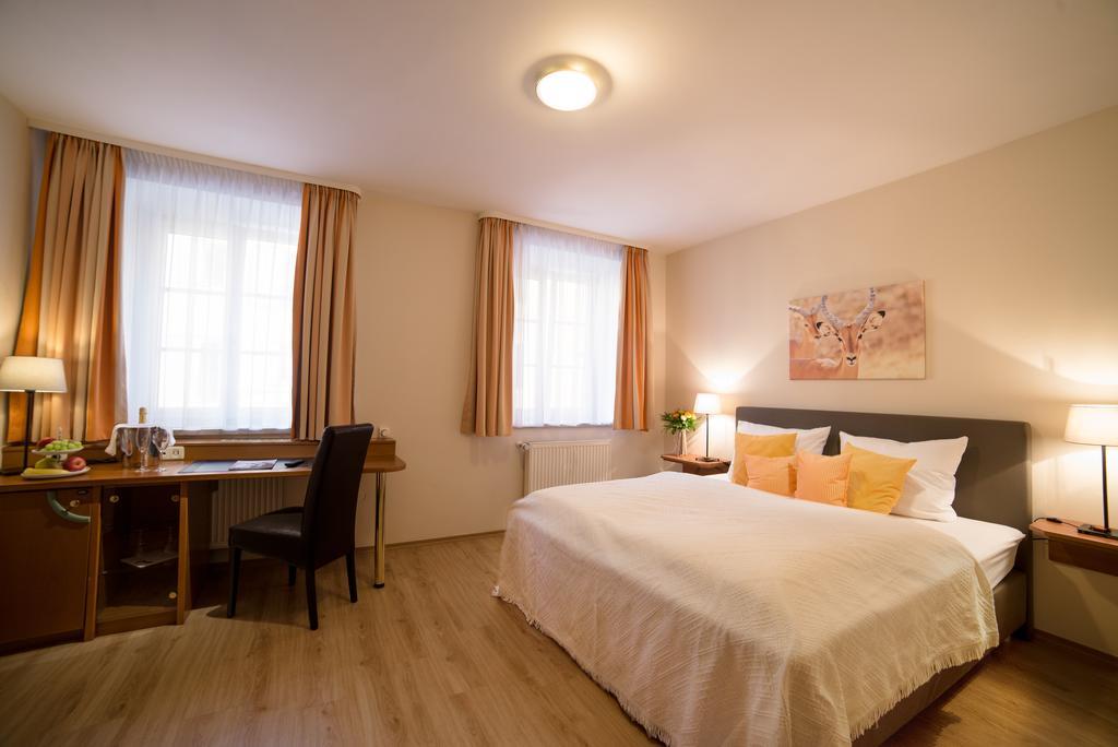 Hotel Boardinghouse Pfarrkirchen Zewnętrze zdjęcie